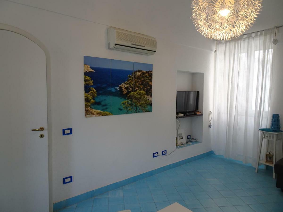 La Casa Di Paola Villa เนราโน ภายนอก รูปภาพ